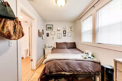 2245 W Melrose Street, Chicago, IL 60618 - Photo 40