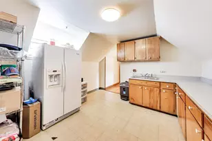2245 W Melrose St, Chicago, IL 60618 - Photo 44