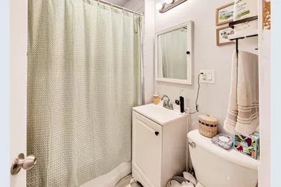 2245 W Melrose Street, Chicago, IL 60618 - Photo 42