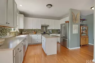 1623 Station Park Dr, Grayslake, IL 60030 - Photo 8