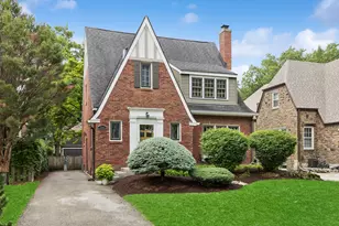7605 Washington Blvd, River Forest, IL 60305 - Photo 1