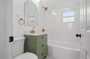 11401 S Whipple St, Merrionette Park, IL 60803 - Photo 16