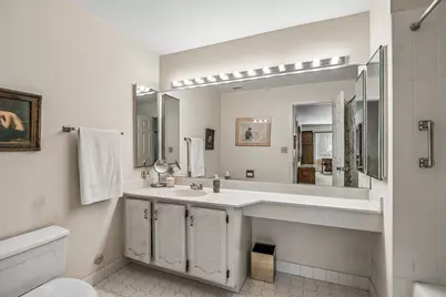 207 Rivershire Lane #207, Lincolnshire, IL 60069 - Photo 14