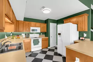 3413 Stoneway Ct, Champaign, IL 61822 - Photo 10