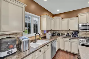 1618 English Oak Dr, Champaign, IL 61822 - Photo 20