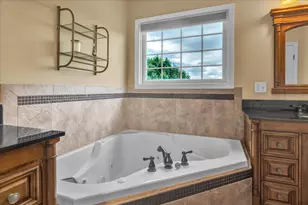 1618 English Oak Dr, Champaign, IL 61822 - Photo 48