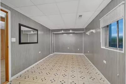 1915 Somerset Court, Romeoville, IL 60446 - Photo 26