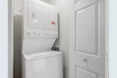1601 S Indiana Avenue #212, Chicago, IL 60616 - Photo 14