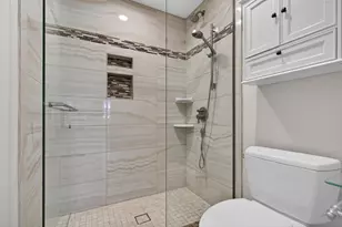 4340 Rock Cove Dr, Hoffman Estates, IL 60192 - Photo 16