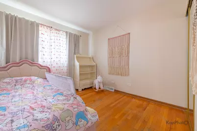 8142 W Lyons Street, Niles, IL 60714 - Photo 20