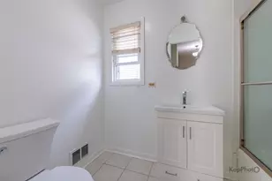 8142 W Lyons St, Niles, IL 60714 - Photo 24