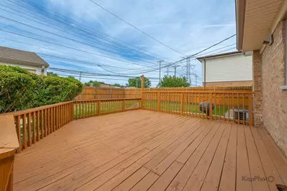 8142 W Lyons Street, Niles, IL 60714 - Photo 26