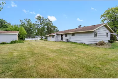 1350 63rd Place, La Grange Highlands, IL 60525 - Photo 4
