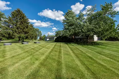 12674 W Crescent Avenue, Waukegan, IL 60085 - Photo 34