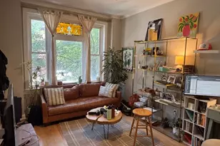 2233 W Armitage Ave, Chicago, IL 60647 - Photo 2
