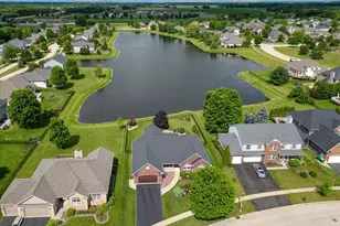 2231 Luther Lowell Ln, Sycamore, IL 60178 - Photo 4