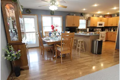1117 6th Avenue #1, Fulton, IL 61252 - Photo 4