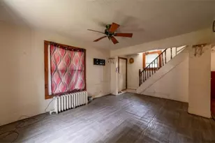 918 Jackson Ave, Dixon, IL 61021 - Photo 8
