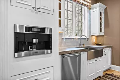 [Address not provided], Winnetka, IL 60093 - Photo 14