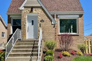 3335 Sunnyside Ave, Brookfield, IL 60513 - Photo 1
