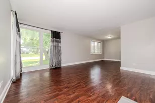 3846 169th St, Country Club Hills, IL 60478 - Photo 2