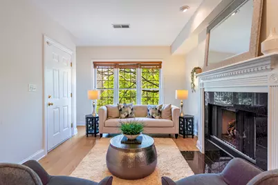 1447 W Walton Street #2, Chicago, IL 60622 - Photo 4