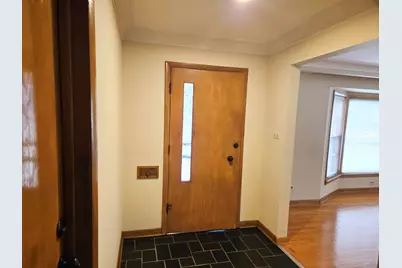 9605 S Kolin Avenue, Oak Lawn, IL 60453 - Photo 4
