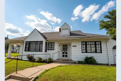 609 Dubois Street, Lawrenceville, IL 62439 - Photo 1