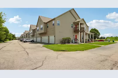 661 Stonegate Drive, Sycamore, IL 60178 - Photo 18