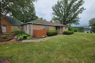 23041 Moline Rd, Sterling, IL 61081 - Photo 2