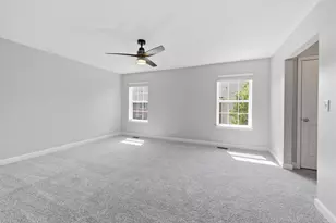 1103 Bartholdi Ct, Carol Stream, IL 60188 - Photo 24