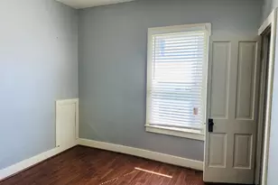 773 W Homer St, Freeport, IL 61032 - Photo 6