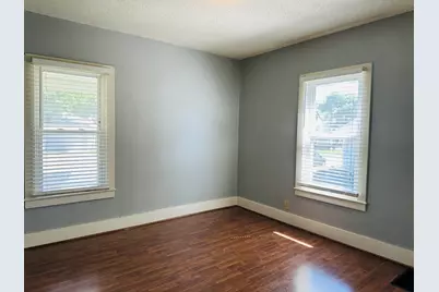 773 W Homer Street, Freeport, IL 61032 - Photo 8
