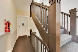 5302 N Kedzie Ave, Chicago, IL 60625 - Photo 2