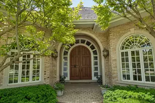 855 Jennifer Ct, Lake Forest, IL 60045 - Photo 4