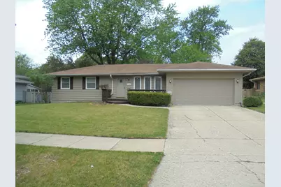 1130 Laurel Drive, Aurora, IL 60506 - Photo 1