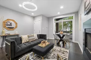 1720 N Talman Ave, Chicago, IL 60647 - Photo 4