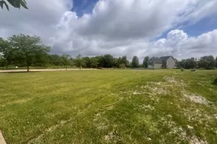 1340 Cornell Cir, Sugar Grove, IL 60554 - Photo 1