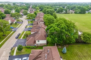 823 E Coach Rd, Palatine, IL 60074 - Photo 26