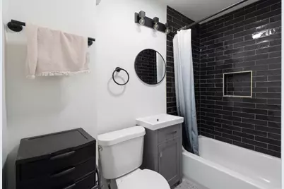 1322 W Ohio Street #3F, Chicago, IL 60642 - Photo 10