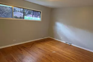 934 S Harvard Ave, Addison, IL 60101 - Photo 6