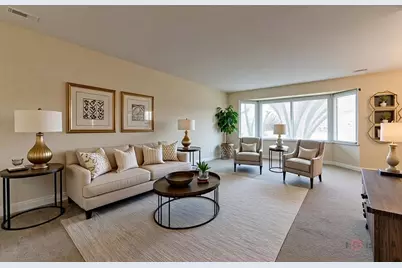 3100 Roberts Drive #5, Woodridge, IL 60517 - Photo 2