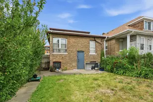 2409 S 61st Ave, Cicero, IL 60804 - Photo 20
