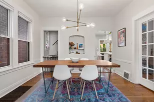 2241 W Foster Ave, Chicago, IL 60625 - Photo 8