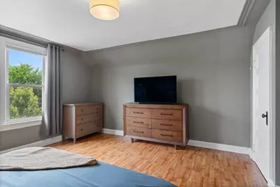 2241 W Foster Avenue, Chicago, IL 60625 - Photo 18