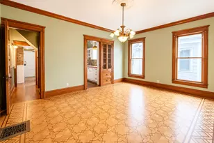 642 W Stephenson St, Freeport, IL 61032 - Photo 6