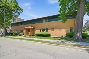 7525 Adams St, Forest Park, IL 60130 - Photo 2