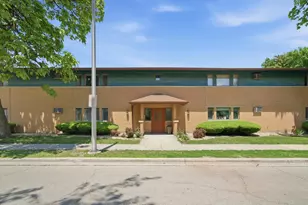 7525 Adams St, Forest Park, IL 60130 - Photo 4
