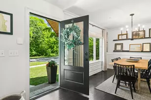 716 Highland Ave, Barrington, IL 60010 - Photo 2