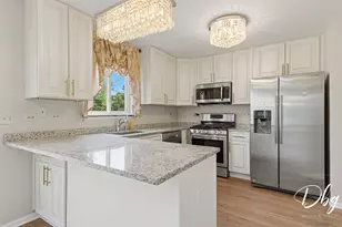2243 N Orchard Ln, Round Lake Beach, IL 60073 - Photo 6